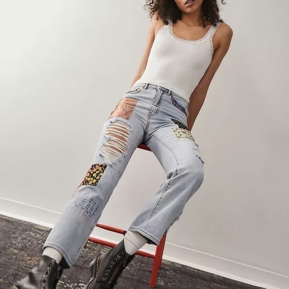 BDG quilt patch relaxed fit jean
